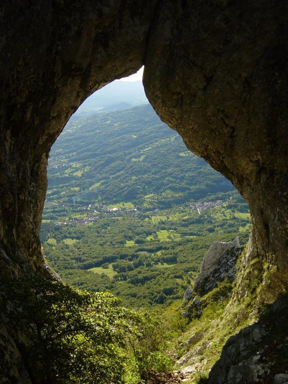 Ajdovščina 阿吉多维斯克纳青年旅舍旅舍 外观 照片